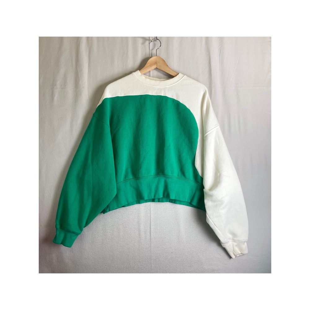 Nike Women's Small Green White Colorblock Cropped Sweatshirt Retro Sporty Y2K